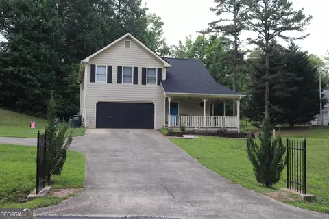 98 Lewis Cir, Commerce, GA 30529