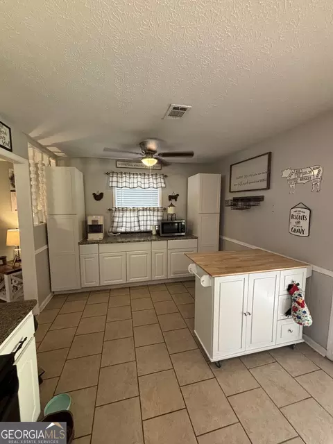 113 Clearview Dr, Lagrange, GA 30241 photo 4