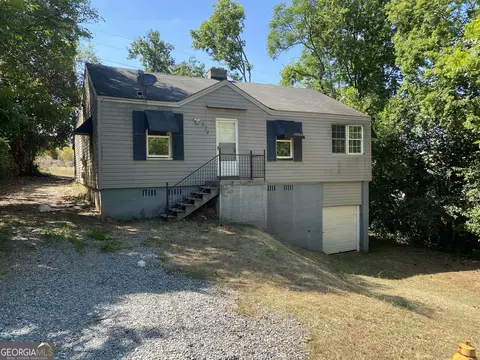 824 Matheson Rd, Milledgeville, GA 31061