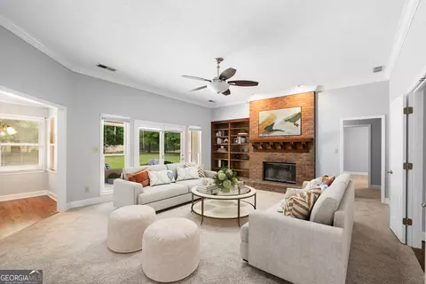 445 Pendleton Trl, Tyrone, GA 30290 photo 2