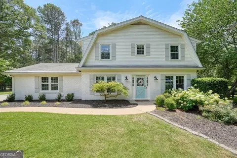 495 Houze Way, Roswell, GA 30076