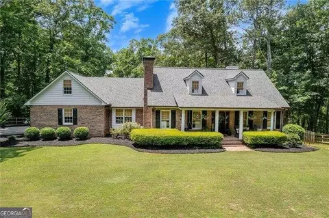 166 Green Ridge Rd SE, Cartersville, GA 30120