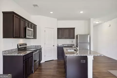 2047 Hudson Dr, Bethlehem, GA 30620 photo 5