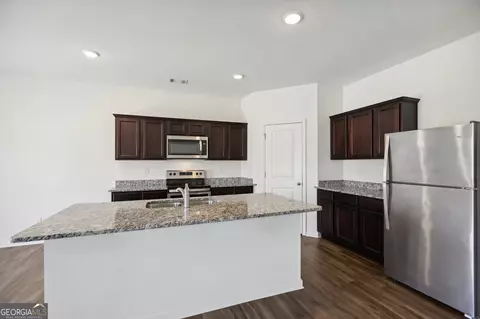 2047 Hudson Dr, Bethlehem, GA 30620 photo 6
