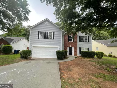 3840 Brushy Wood Dr, Loganville, GA 30052