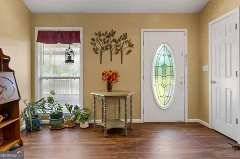 Entry Way - 258 Thomas Rd, Milner, GA 30257 photo 3 of 4