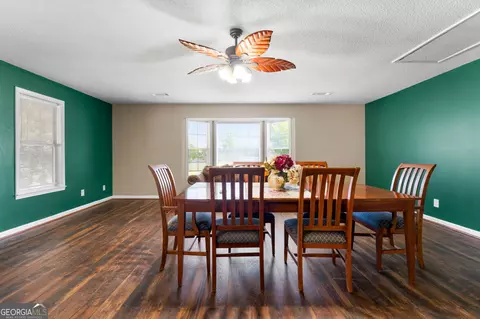 Dining - 258 Thomas Rd, Milner, GA 30257 photo 2 of 2