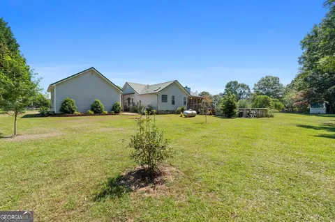 Exterior - 258 Thomas Rd, Milner, GA 30257 photo 3 of 15