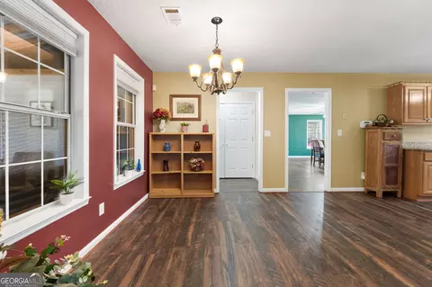 Entry Way - 258 Thomas Rd, Milner, GA 30257 photo 1 of 4