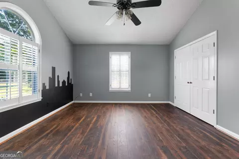 Bedroom - 258 Thomas Rd, Milner, GA 30257 photo 4 of 6