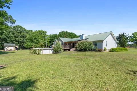 Exterior - 258 Thomas Rd, Milner, GA 30257 photo 4 of 15