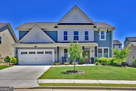 39 Michigan Cir, Hoschton, GA 30548