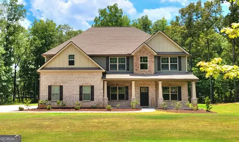 380 Homestead Cir, Forsyth, GA 31029