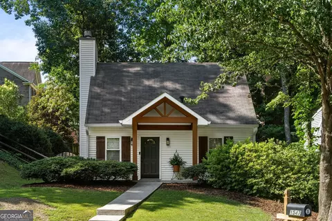 1547 Park Creek Cv, Atlanta, GA 30319
