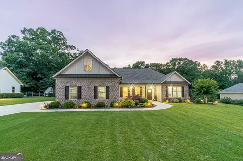 504 Smokerise Dr, Monroe, GA 30656