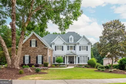 400 Winn Park Ct, Roswell, GA 30075