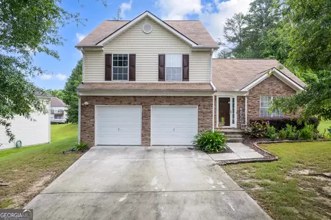 2064 Pleasant Hollow Dr, Lithonia, GA 30058