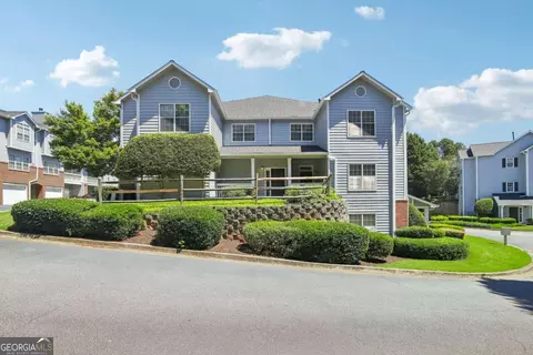 810 Vinings Forest Ln SE, Smyrna, GA 30080