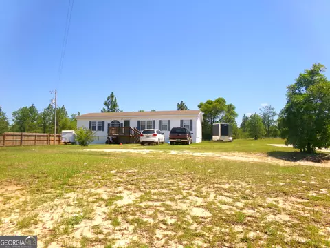 1239 Lambs Bridge Rd, Swainsboro, GA 30401
