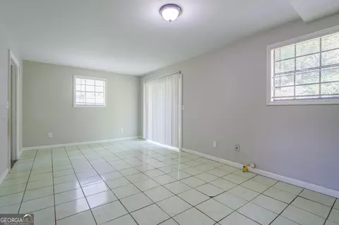 6527 Cameron Rd, Morrow, GA 30260 photo 14