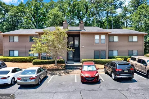 505 Parkaire Xing, Marietta, GA 30068