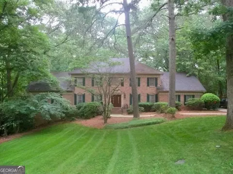8140 Habersham Waters Rd, Sandy Springs, GA 30350