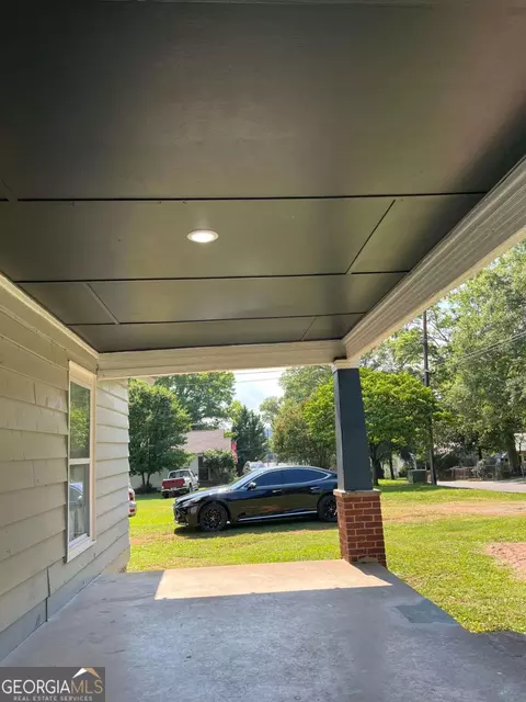 426 E 20th St SW, Rome, GA 30161 photo 2