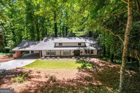 510 Elden Dr, Atlanta, GA 30342