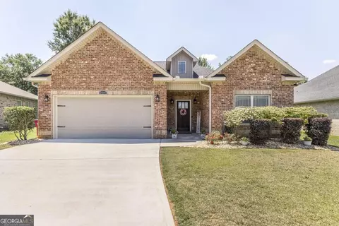 204 Logans Mill Trl, Warner Robins, GA 31093