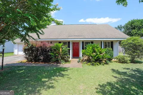 213 Wrasling Way, Bonaire, GA 31005
