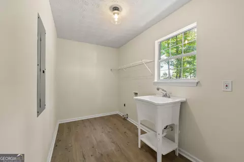 20 Whispering Pine Dr, Covington, GA 30016 photo 8