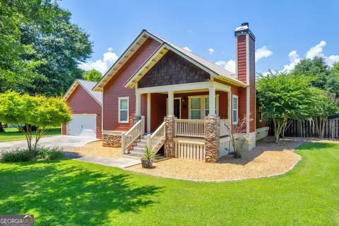 392 Brickyard Rd, Comer, GA 30629