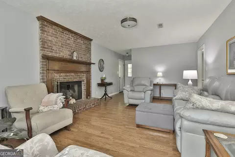 430 Anthony Dr, Tyrone, GA 30290 photo 10