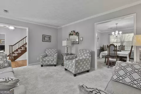 430 Anthony Dr, Tyrone, GA 30290 photo 2