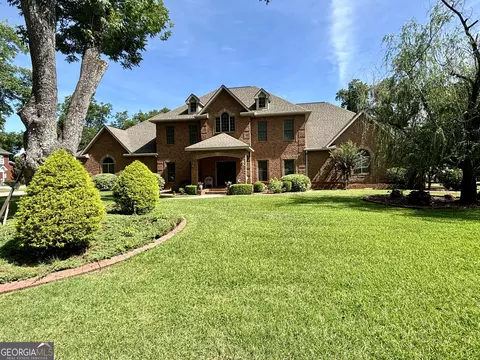 Exterior - 213 Old Bridge Rd, Warner Robins, GA 31088 photo 3 of 17