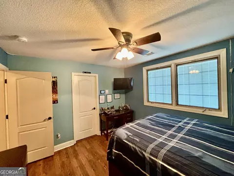 Bedroom - 213 Old Bridge Rd, Warner Robins, GA 31088 photo 5 of 6