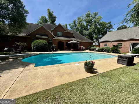 Exterior - 213 Old Bridge Rd, Warner Robins, GA 31088 photo 13 of 17