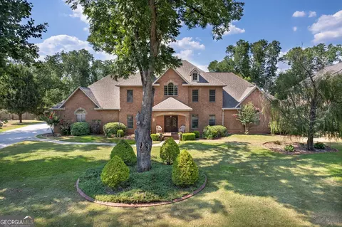 213 Old Bridge Rd, Warner Robins, GA 31088