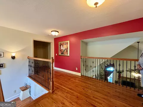Entry Way - 213 Old Bridge Rd, Warner Robins, GA 31088 photo 15 of 20