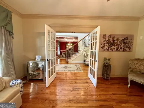 Entry Way - 213 Old Bridge Rd, Warner Robins, GA 31088 photo 7 of 20