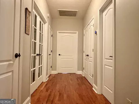 Entry Way - 213 Old Bridge Rd, Warner Robins, GA 31088 photo 10 of 20