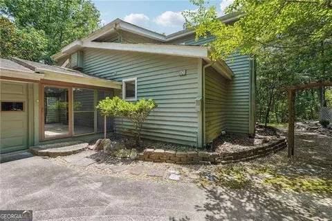 101 Leopard Ct, Waleska, GA 30183
