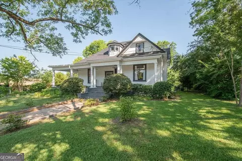 122 W Broad St, Fairburn, GA 30213