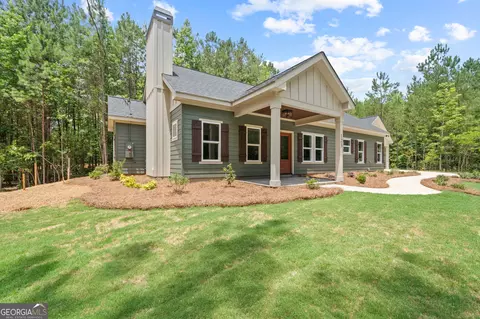 123 Tanglewood Dr SW, Eatonton, GA 31024