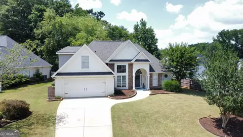 52 Park Forest Curv, Newnan, GA 30265