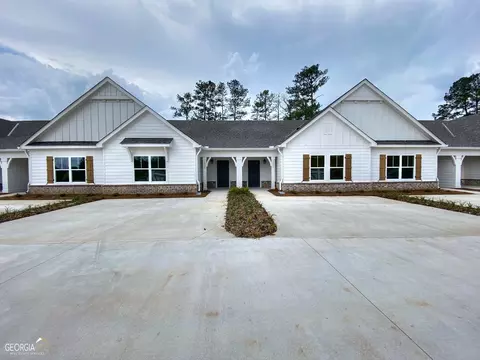 1337 Mooty Bridge Rd, Lagrange, GA 30240