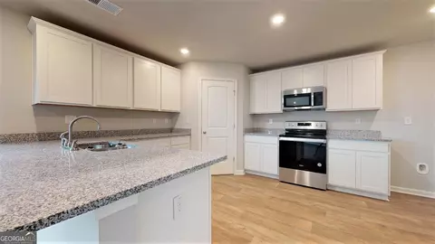 1209 Bluecoat Cir #1, Hampton, GA 30228 photo 9