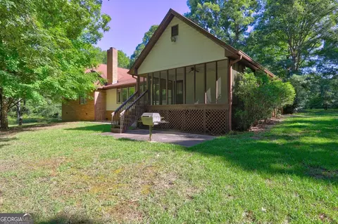 Exterior - 3655 Highway 81 W, Hampton, GA 30228 photo 7 of 10