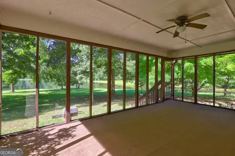 Exterior - 3655 Highway 81 W, Hampton, GA 30228 photo 4 of 10
