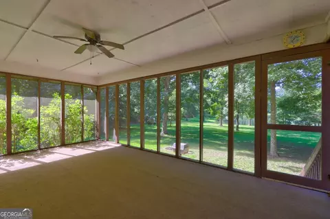 Exterior - 3655 Highway 81 W, Hampton, GA 30228 photo 5 of 10